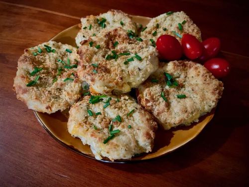 Air Fryer Mashed Potato Cakes