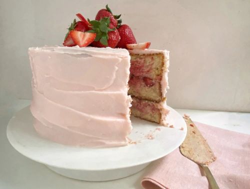 Fresh Strawberry Marble Cake