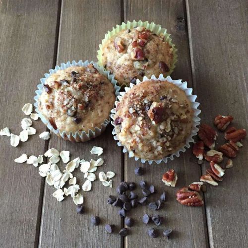 Oatmeal Chocolate Chip Muffins