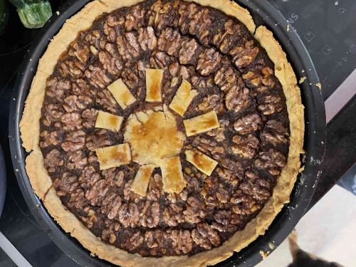 English Walnut Pie