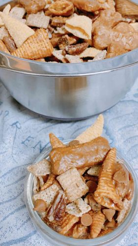 Churro Chex Mix