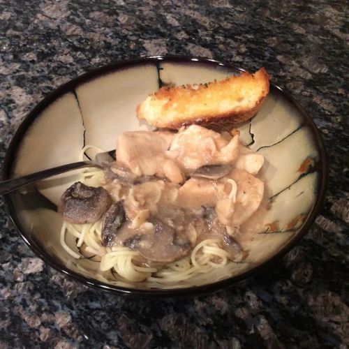 Slow Cooker Chicken Marsala