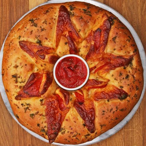 Pepperoni Pizza Ring