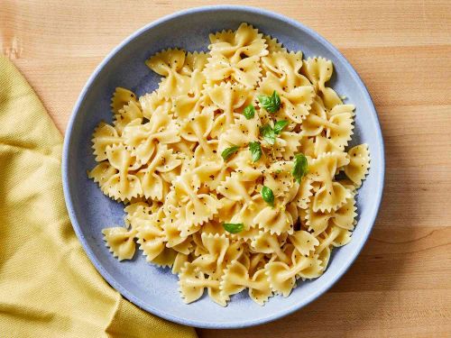 Lemon Butter Herb Pasta