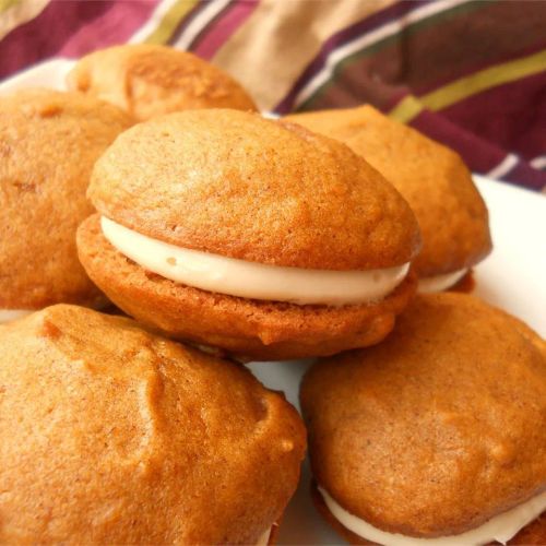 Pumpkin Whoopie Pies