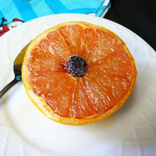 Simple Broiled Grapefruit