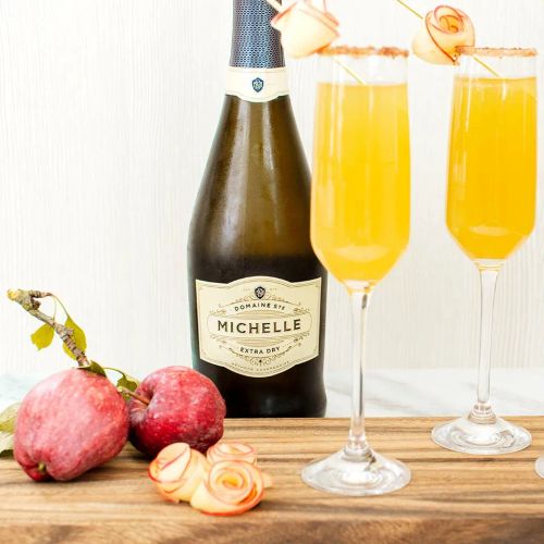 Sparkling Apple Cider Mimosa