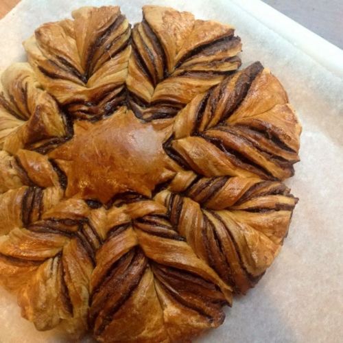 Nutella Star Bread with Puff Pastry