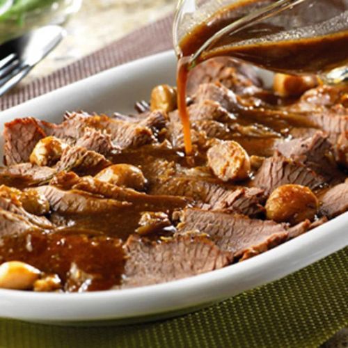 Braised Brisket with Garlic