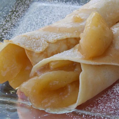 Yummy Apple Cinnamon Crepes