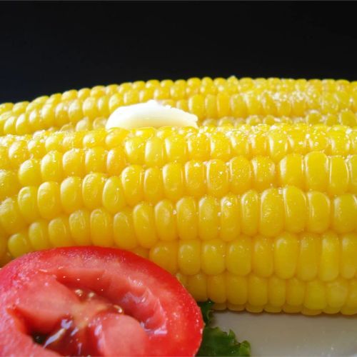 Corn on the Cob (Easy Cleaning and Shucking)