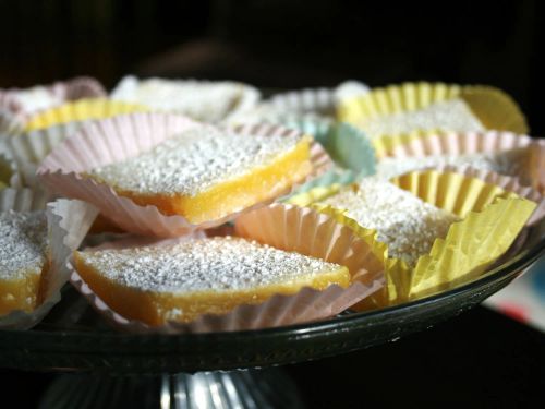 Bake Sale Lemon Bars