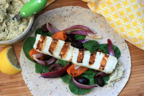 Grilled Halloumi Wraps