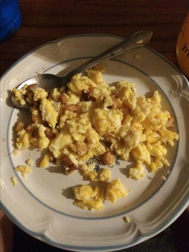 Scrambled Eggs with Wild Puffball Mushrooms