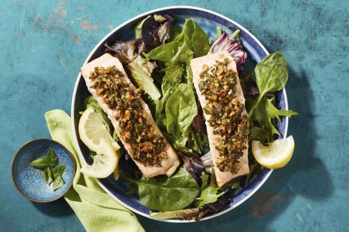 Parsley and Walnut-Crusted Salmon