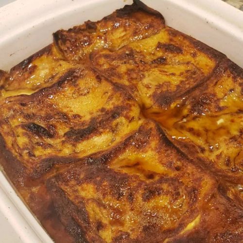 Overnight Apple Cinnamon French Toast