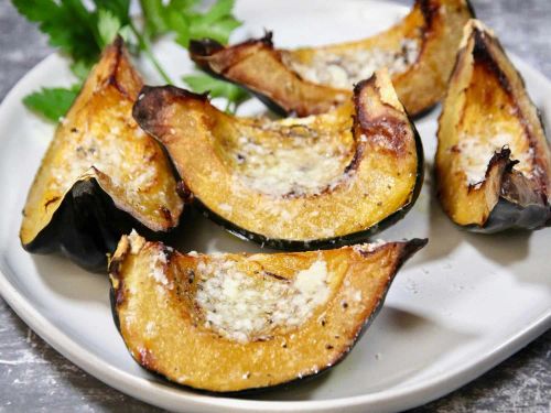 Roasted Acorn Squash with Parmesan Cheese