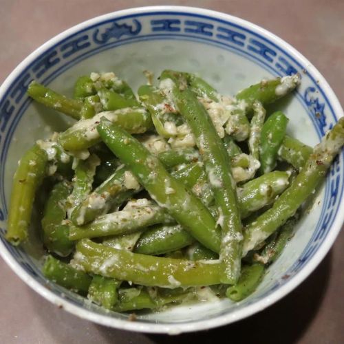 Italian Green Beans with Blue Cheese