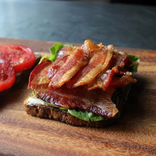 Baking Perfect Bacon for a BLT