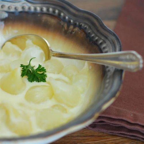 Easy Creamed Onions