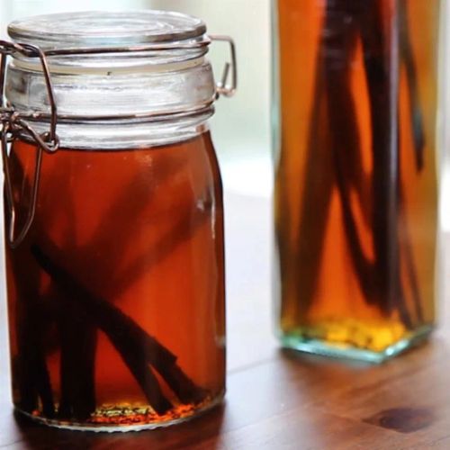 Homemade Vanilla Extract