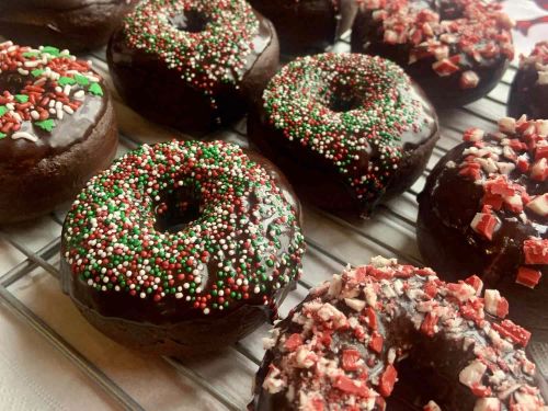 Chocolate-Peppermint Cake Donuts