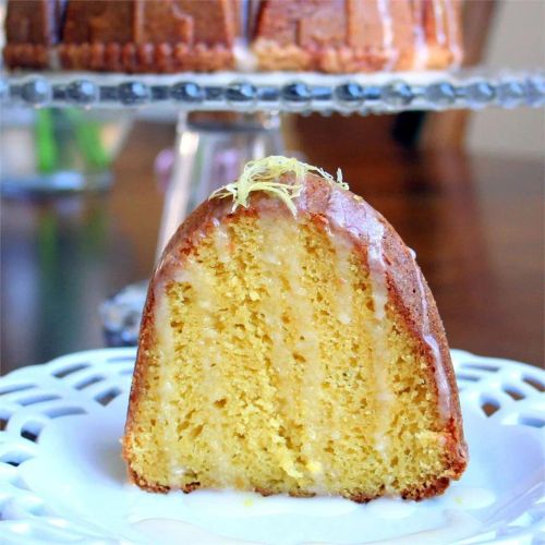 Memaw's Lemon Sunshine Cake