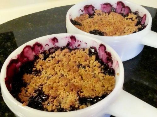 Individual Blueberry Crumble