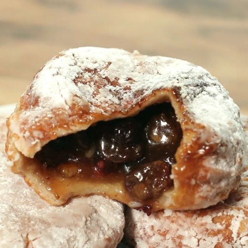 Mince Pie Doughnuts