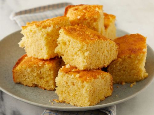 Sweet Cornbread Cake