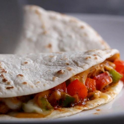 Microwave 4-minute Chicken Quesadilla