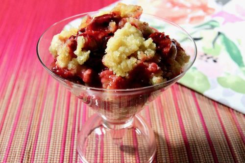 4-Ingredient Slow Cooker Cherry Cobbler