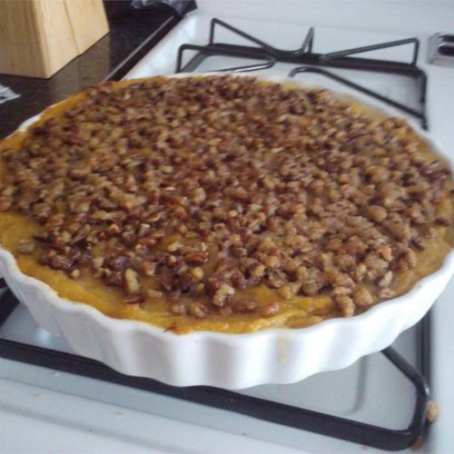 Squash Casserole with Crunchy Pecan Topping