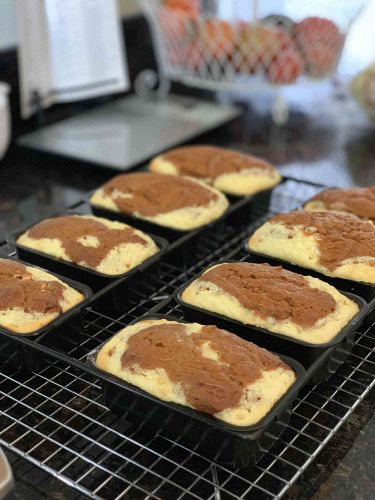 Pumpkin-Cream Cheese Mini Loaves