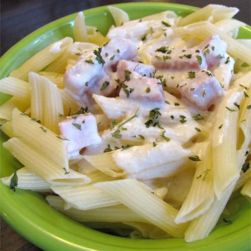 Fettuccine Alfredo with Ham