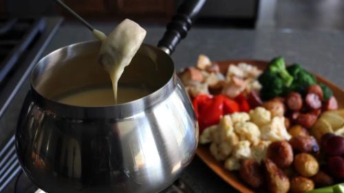 Classic Cheese Fondue