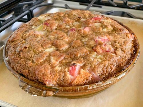 Rhubarb Sour Cream Pie