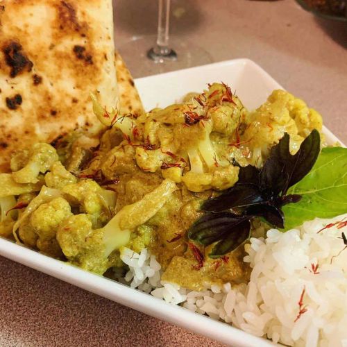 Easy Plant-Based Cauliflower Curry