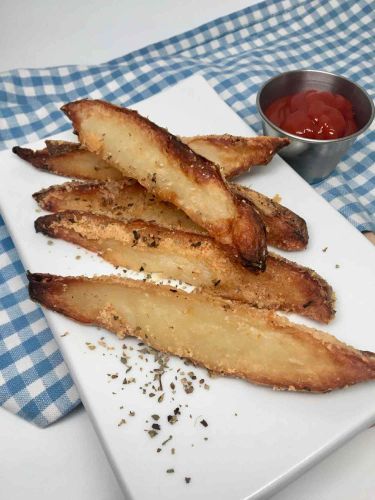 Air Fryer Garlic-Parmesan Potato Wedges