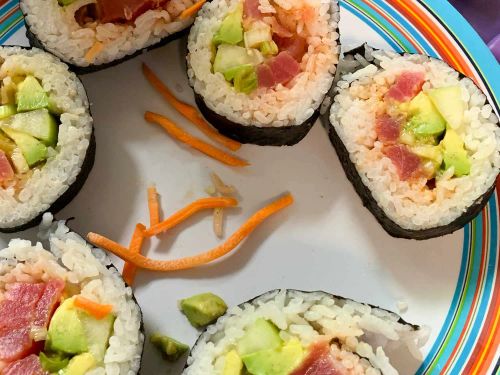 Spicy Tuna Sushi Roll