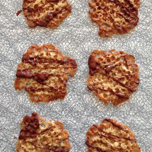 Oatmeal Lace Cookies