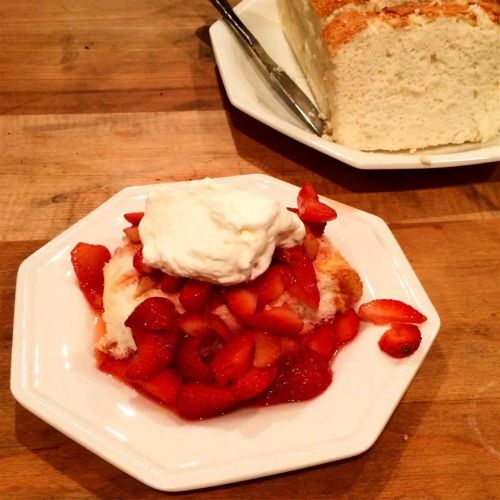 High-Altitude Angel Food Cake