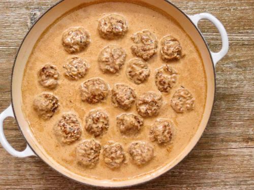 Grandma's Swedish Meatballs and Gravy