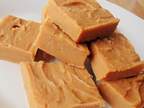 Peanut Butter Freezer Fudge (2-Ingredient)