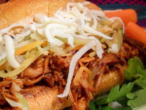 Zesty Pulled Pork Sandwiches