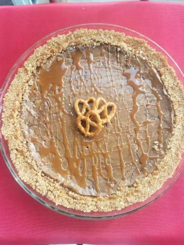 Pretzel Fudge Pie