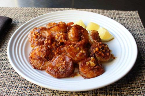 Hawaiian Garlic Shrimp Scampi