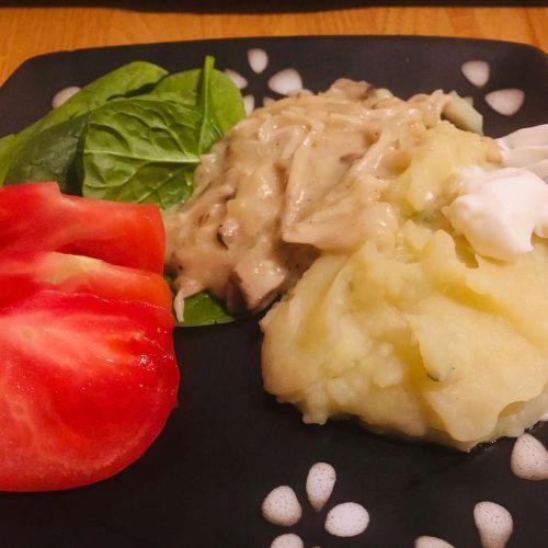 Mushroom Stroganoff (Vegan)