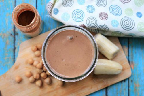 Chocolate-Banana Hummus Shake