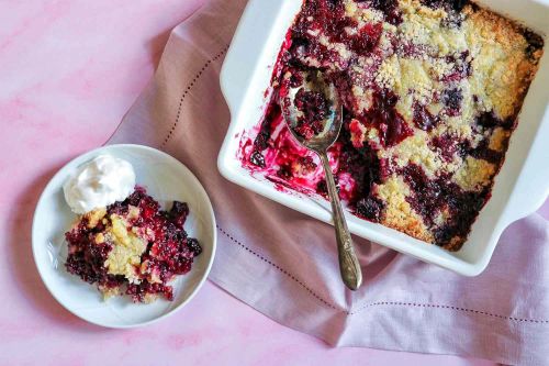 Blackberry Cobbler with Frozen Blackberries